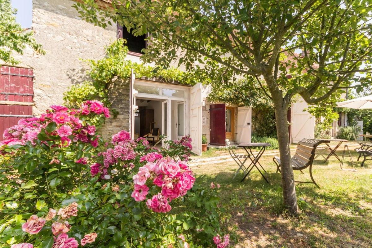 La Thibaude - Livry Bed & Breakfast Livry  Exterior photo